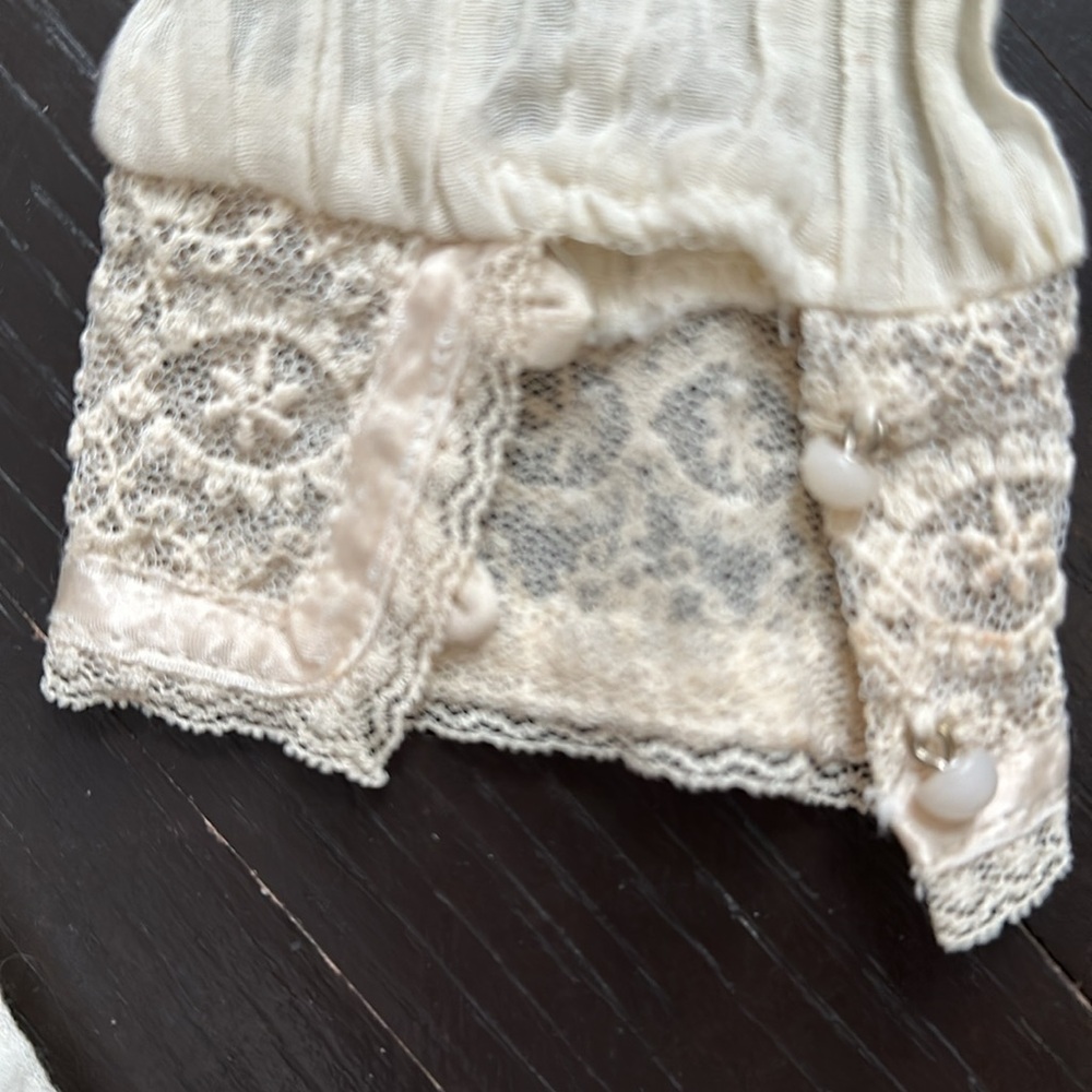 Gunne Sax lace blouse - Picture 4 of 5